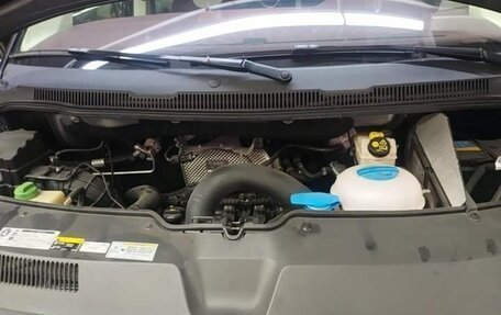 Volkswagen Caravelle T6 рестайлинг, 2020 год, 4 150 000 рублей, 4 фотография