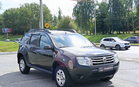 Renault Duster I рестайлинг, 2014 год, 658 000 рублей, 3 фотография