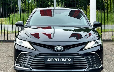 Toyota Camry, 2022 год, 3 479 000 рублей, 2 фотография
