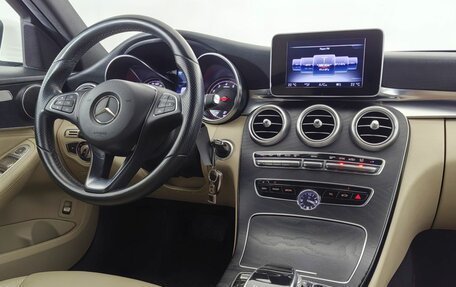 Mercedes-Benz C-Класс, 2015 год, 2 250 000 рублей, 9 фотография