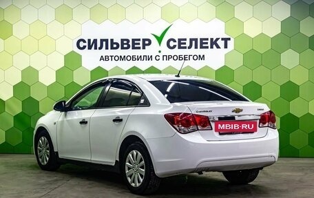 Chevrolet Cruze II, 2011 год, 790 000 рублей, 6 фотография