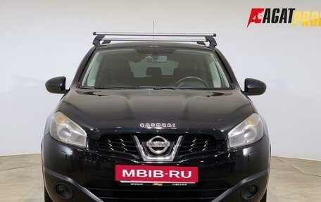 Nissan Qashqai, 2010 год, 850 000 рублей, 2 фотография