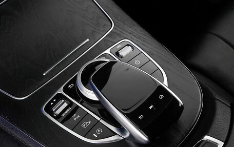 Mercedes-Benz E-Класс, 2020 год, 3 000 000 рублей, 7 фотография