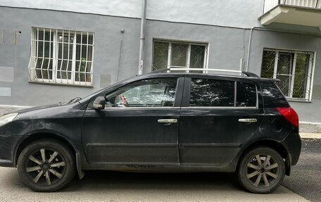 Geely MK Cross I, 2012 год, 260 000 рублей, 3 фотография