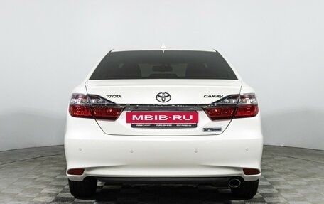 Toyota Camry, 2016 год, 2 028 900 рублей, 6 фотография