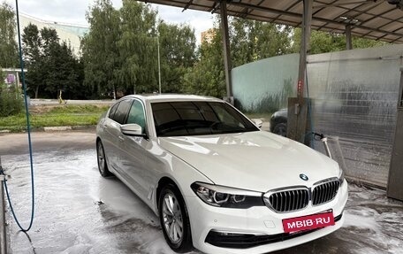 BMW 5 серия, 2019 год, 2 999 000 рублей, 2 фотография
