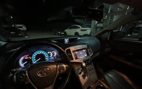 Toyota Venza I, 2013 год, 2 050 000 рублей, 3 фотография