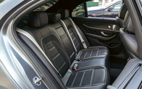 Mercedes-Benz E-Класс AMG, 2018 год, 6 590 000 рублей, 7 фотография