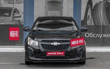 Chevrolet Cruze II, 2013 год, 749 000 рублей, 3 фотография