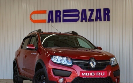 Renault Sandero II рестайлинг, 2018 год, 879 000 рублей, 2 фотография