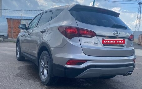 Hyundai Santa Fe III рестайлинг, 2017 год, 2 150 000 рублей, 7 фотография