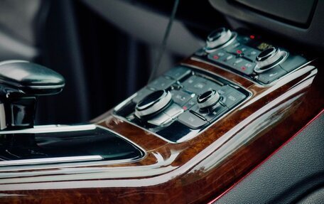 Audi A8, 2011 год, 1 920 000 рублей, 4 фотография