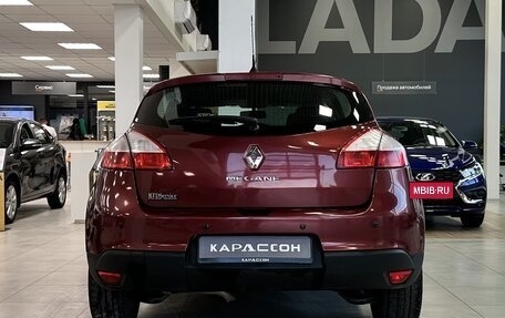 Renault Megane III, 2014 год, 880 000 рублей, 4 фотография