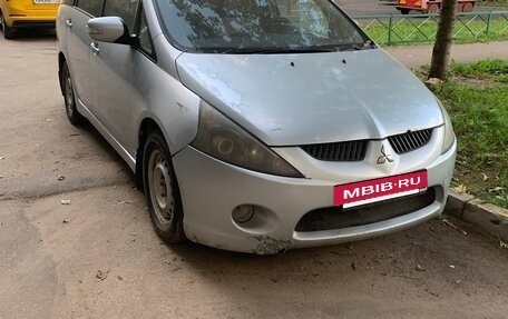 Mitsubishi Grandis, 2005 год, 300 000 рублей, 2 фотография