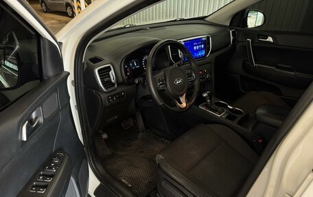KIA Sportage IV рестайлинг, 2018 год, 1 749 000 рублей, 5 фотография