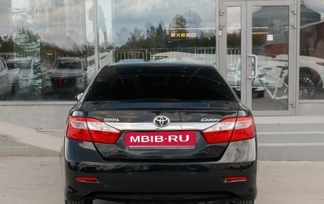 Toyota Camry, 2012 год, 1 600 000 рублей, 6 фотография