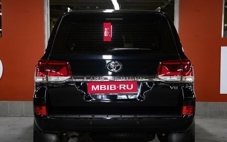 Toyota Land Cruiser 200, 2020 год, 7 298 000 рублей, 6 фотография