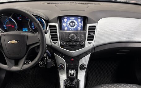 Chevrolet Cruze II, 2011 год, 610 000 рублей, 5 фотография