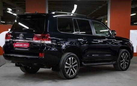 Toyota Land Cruiser 200, 2020 год, 7 298 000 рублей, 5 фотография