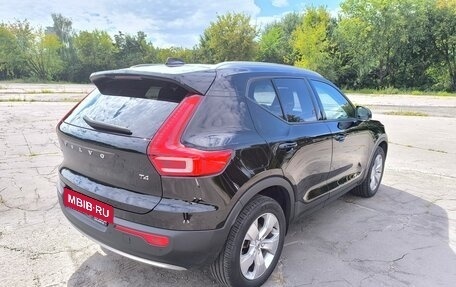 Volvo XC40 I, 2021 год, 2 750 000 рублей, 4 фотография
