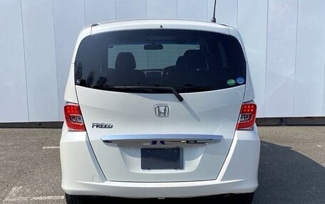 Honda Freed I, 2016 год, 821 000 рублей, 5 фотография
