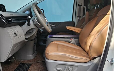 Hyundai Staria, 2022 год, 3 303 000 рублей, 5 фотография