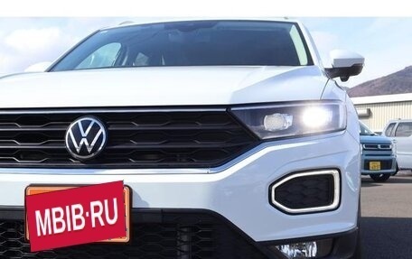 Volkswagen T-Roc I, 2022 год, 1 580 000 рублей, 8 фотография