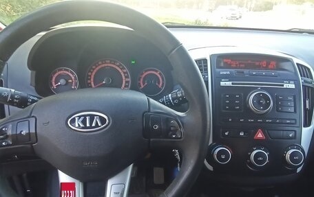 KIA cee'd I рестайлинг, 2011 год, 890 000 рублей, 4 фотография