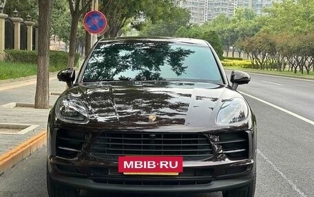 Porsche Macan I рестайлинг, 2021 год, 3 950 000 рублей, 2 фотография