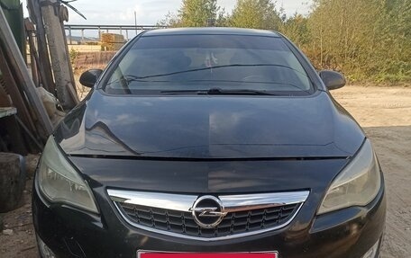 Opel Astra J, 2010 год, 520 000 рублей, 3 фотография