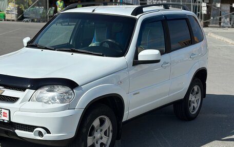Chevrolet Niva I рестайлинг, 2013 год, 550 000 рублей, 6 фотография