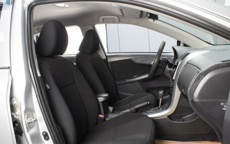 Toyota Corolla, 2011 год, 880 000 рублей, 8 фотография