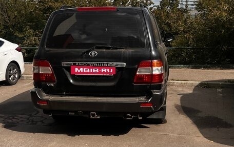 Toyota Land Cruiser 100 рестайлинг 2, 2005 год, 1 390 000 рублей, 4 фотография
