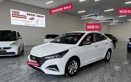 Hyundai Verna, 2022 год, 1 175 000 рублей, 6 фотография