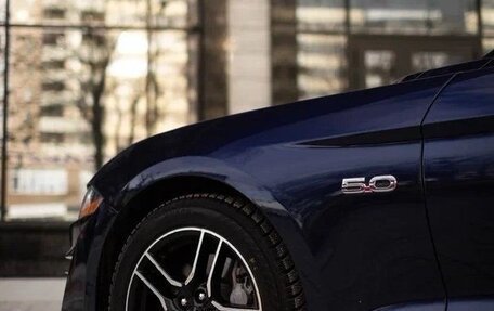 Ford Mustang VI рестайлинг, 2020 год, 5 600 000 рублей, 7 фотография