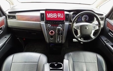 Mitsubishi Delica D:5 I, 2020 год, 2 817 000 рублей, 12 фотография