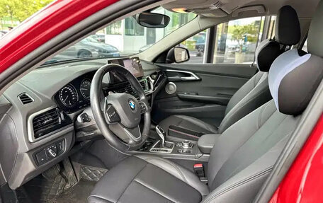 BMW 1 серия, 2022 год, 1 900 000 рублей, 6 фотография