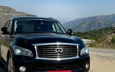 Infiniti QX56, 2011 год, 2 850 000 рублей, 10 фотография