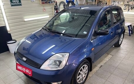 Ford Fiesta, 2005 год, 268 000 рублей, 4 фотография