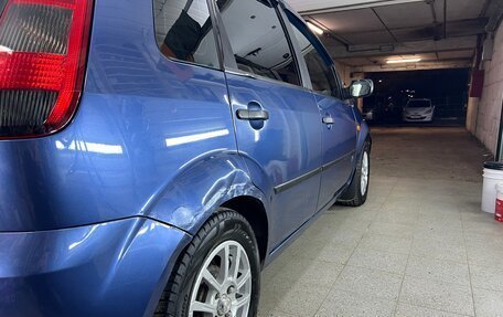 Ford Fiesta, 2005 год, 268 000 рублей, 11 фотография