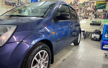 Ford Fiesta, 2005 год, 268 000 рублей, 13 фотография