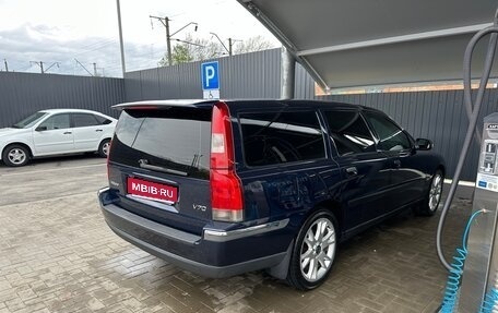 Volvo V70 III рестайлинг, 2003 год, 830 000 рублей, 1 фотография