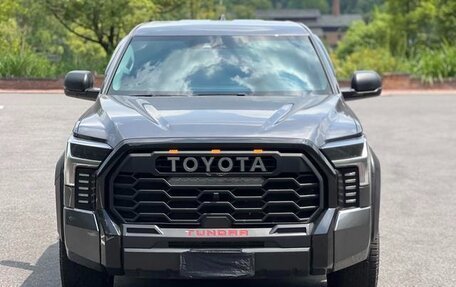 Toyota Tundra, 2023 год, 10 000 000 рублей, 2 фотография