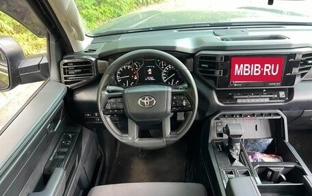 Toyota Tundra, 2023 год, 10 000 000 рублей, 11 фотография