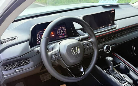 Honda Accord, 2024 год, 2 940 001 рублей, 10 фотография