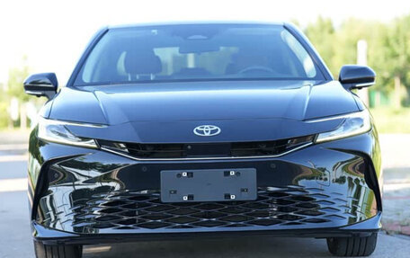 Toyota Camry, 2024 год, 3 521 616 рублей, 2 фотография