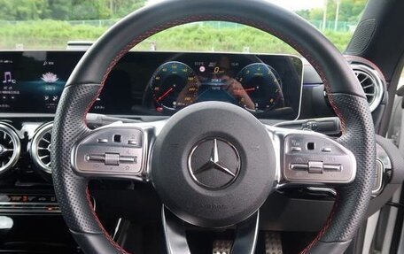 Mercedes-Benz CLA, 2021 год, 1 834 000 рублей, 7 фотография