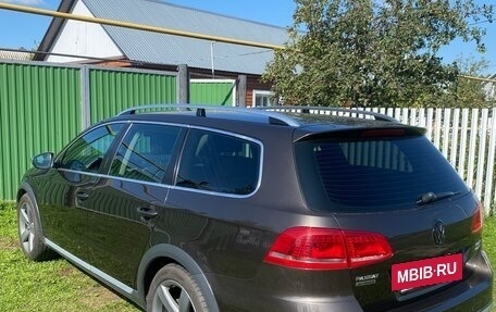 Volkswagen Passat B7, 2012 год, 1 360 000 рублей, 4 фотография