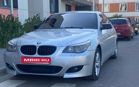 BMW 5 серия, 2003 год, 1 070 000 рублей, 3 фотография