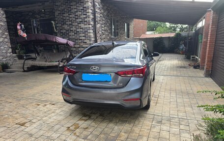 Hyundai Solaris II рестайлинг, 2017 год, 1 250 000 рублей, 4 фотография